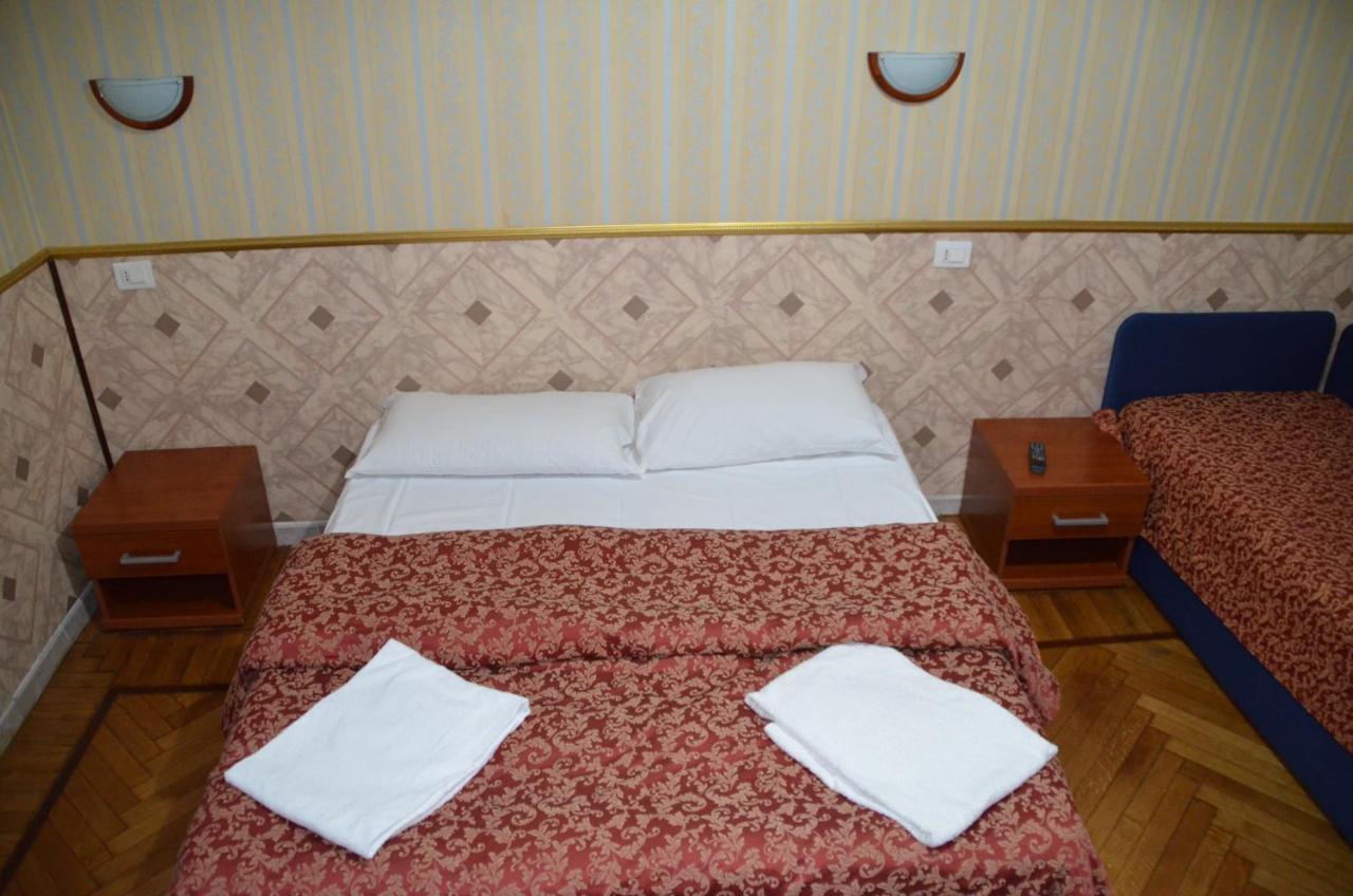 Residenza Cristina Rome Extérieur photo